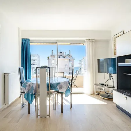 Apartment Golfe-juan Proche Plage, Centre Et Gare
